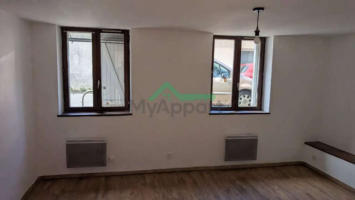 Appartement 2 pièces meublé rez-de-jardin — photo 1